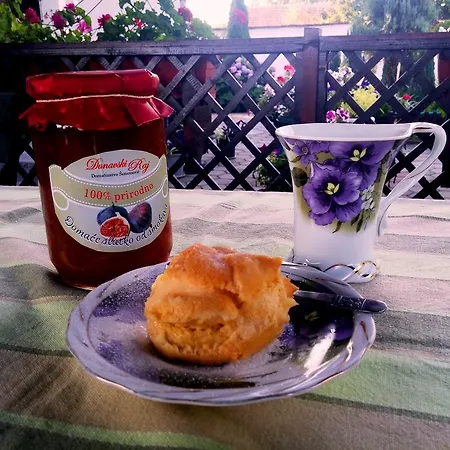 Dunavski Raj 3* Kostol